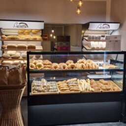 Filiale Sierning Verkaufsregale